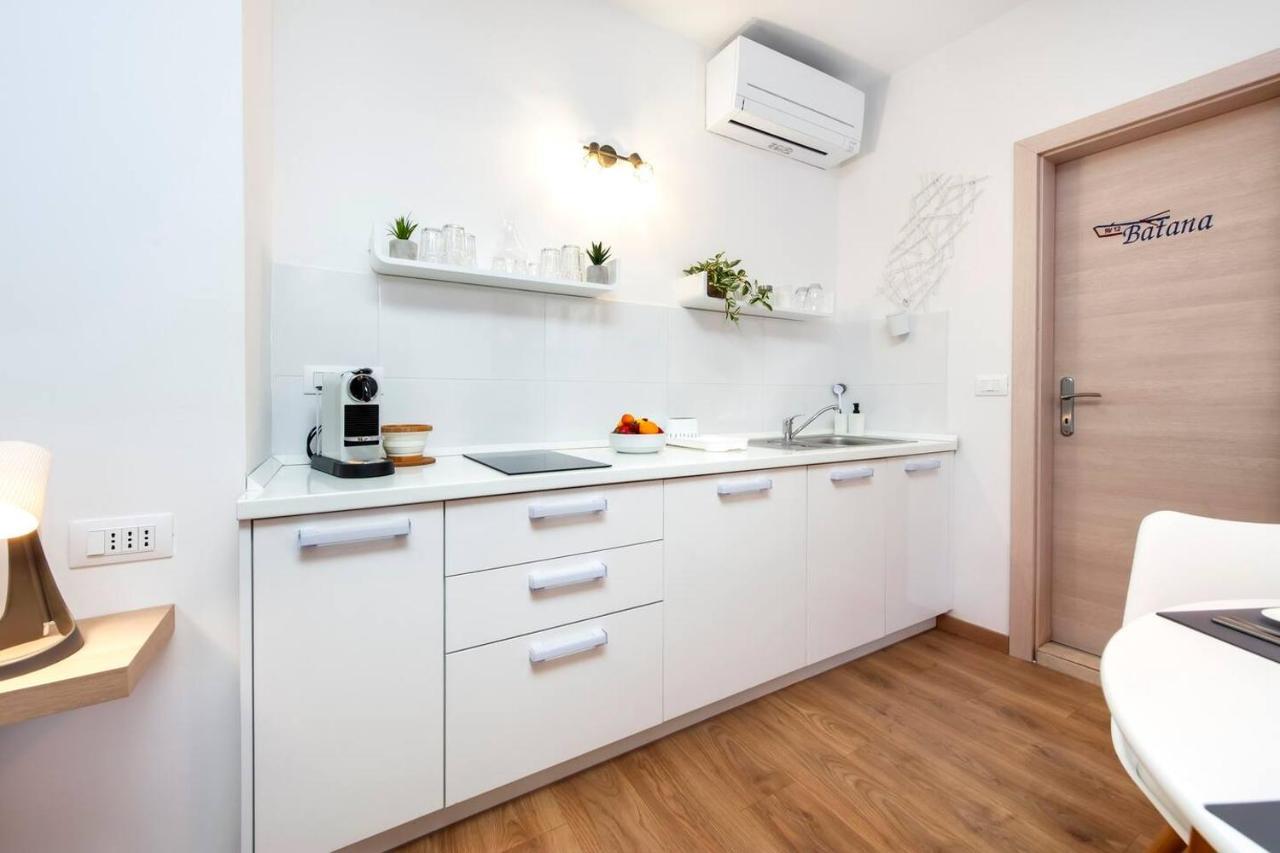 Appartamento Kuca Melina Rovigno Esterno foto